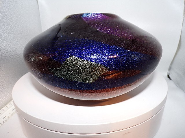 Dan Bergsma Art Glass Vase Hand Blown Dichroic Metallic Iridescent 4.5″ Tall