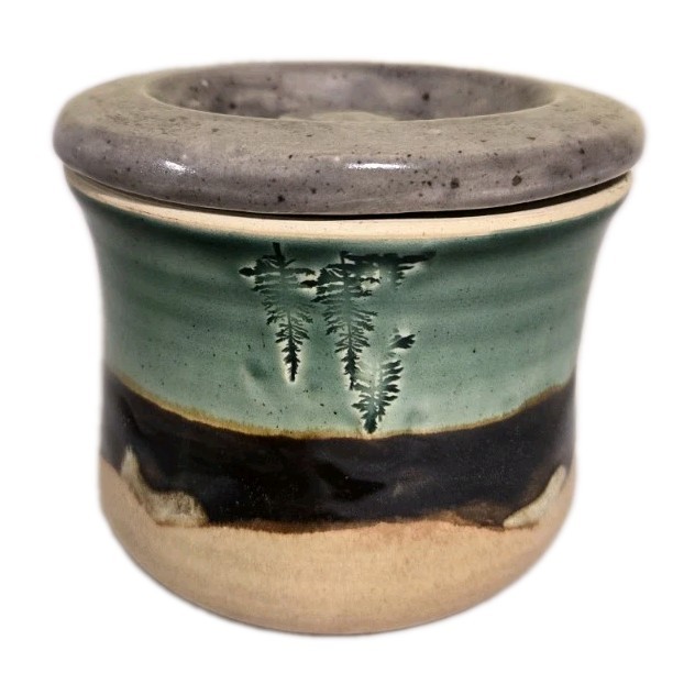 Julia E Dean Studio Pottery Pine Tree Candle Holder Jar w/Lid Cabin Decor 3 3/8″
