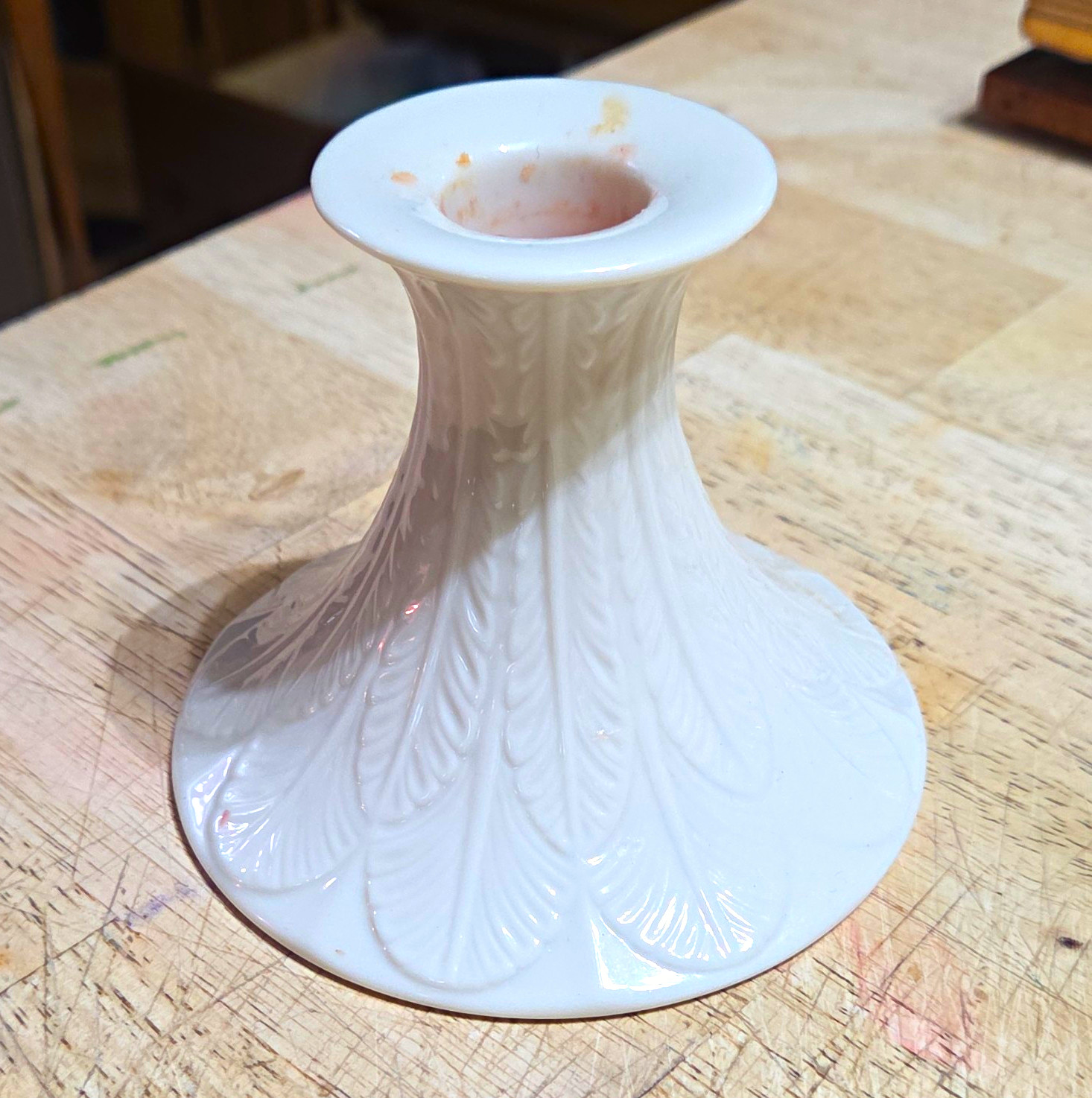 Lenox White Porcelain Floral Leaf Embossed Taper Candlestick Holder 4098-6