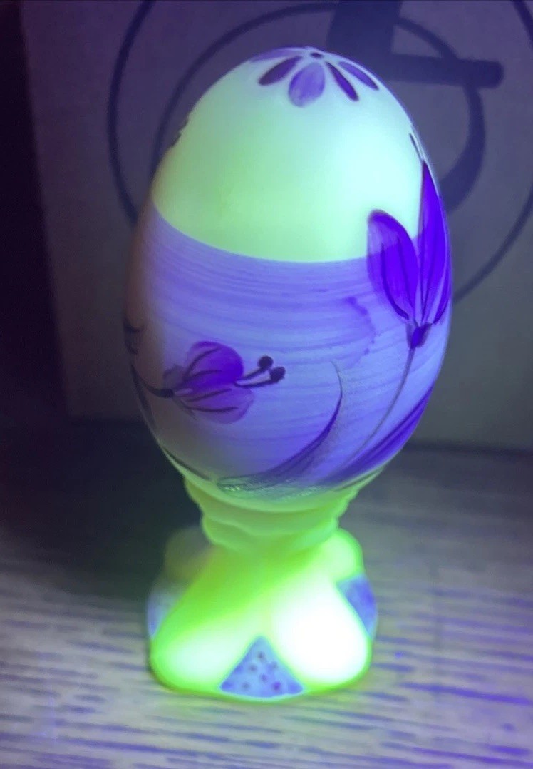 Vintage Fenton Egg Pink Uranium Burmese RARE Flower Hand Painted Signed 718/3000