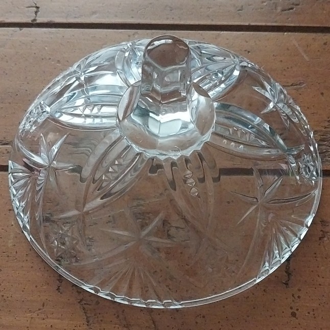 Durand Footed 8″ Candy Dish & Lid Blown Clear Glass – Vincennes Cristal D’Arques