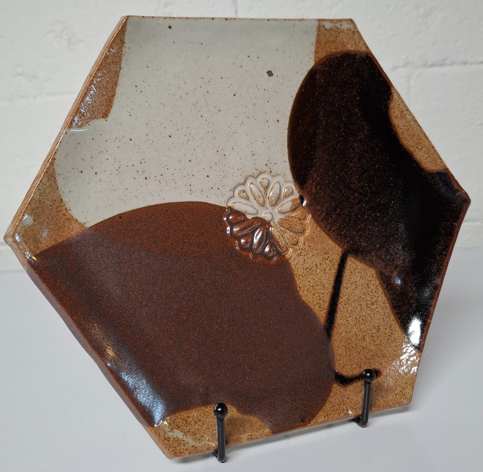Mid‑Century Studio Pottery Hexagonal Plate • Abstract Glaze • 10″ diameter
