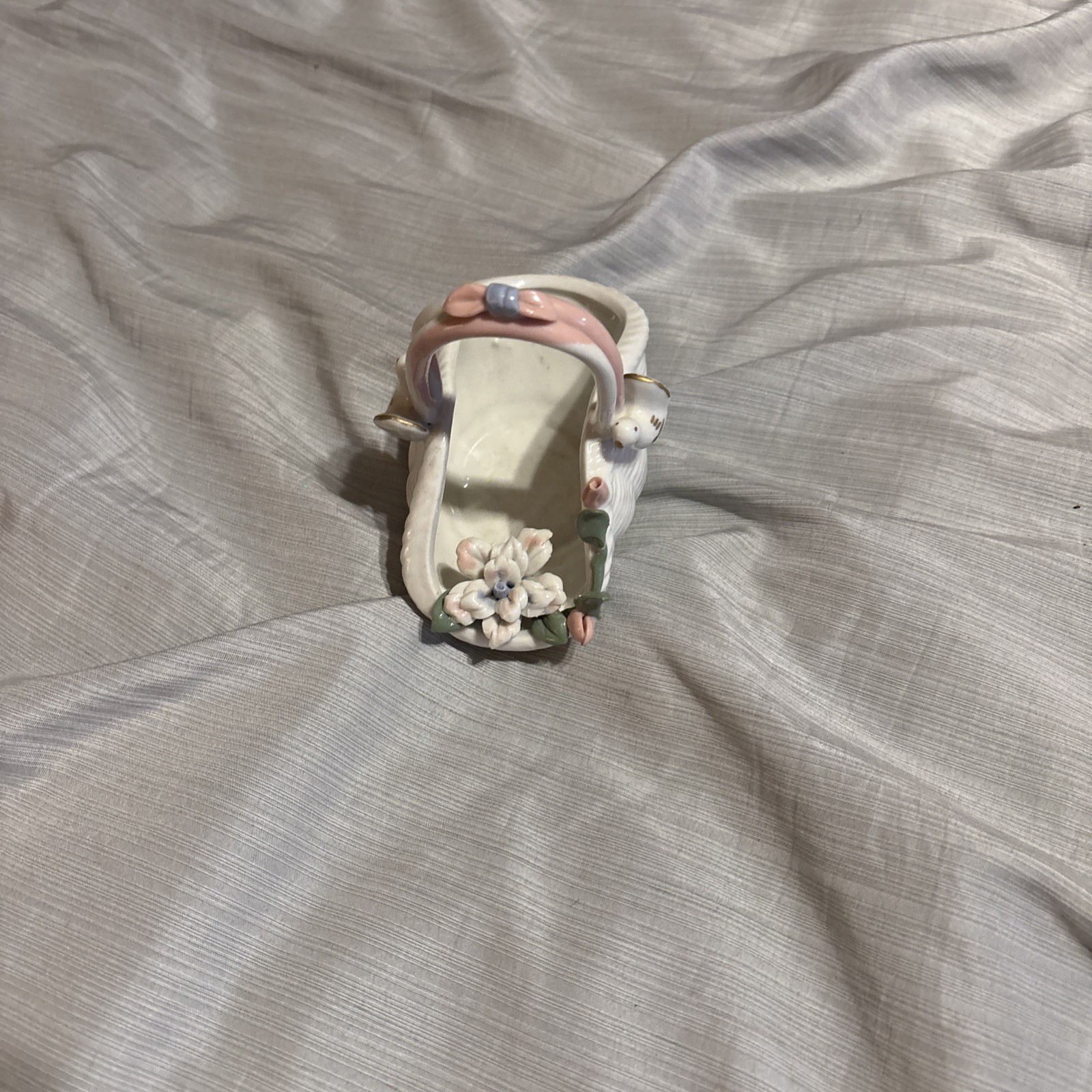 Vintage Porcelain Swan Basket