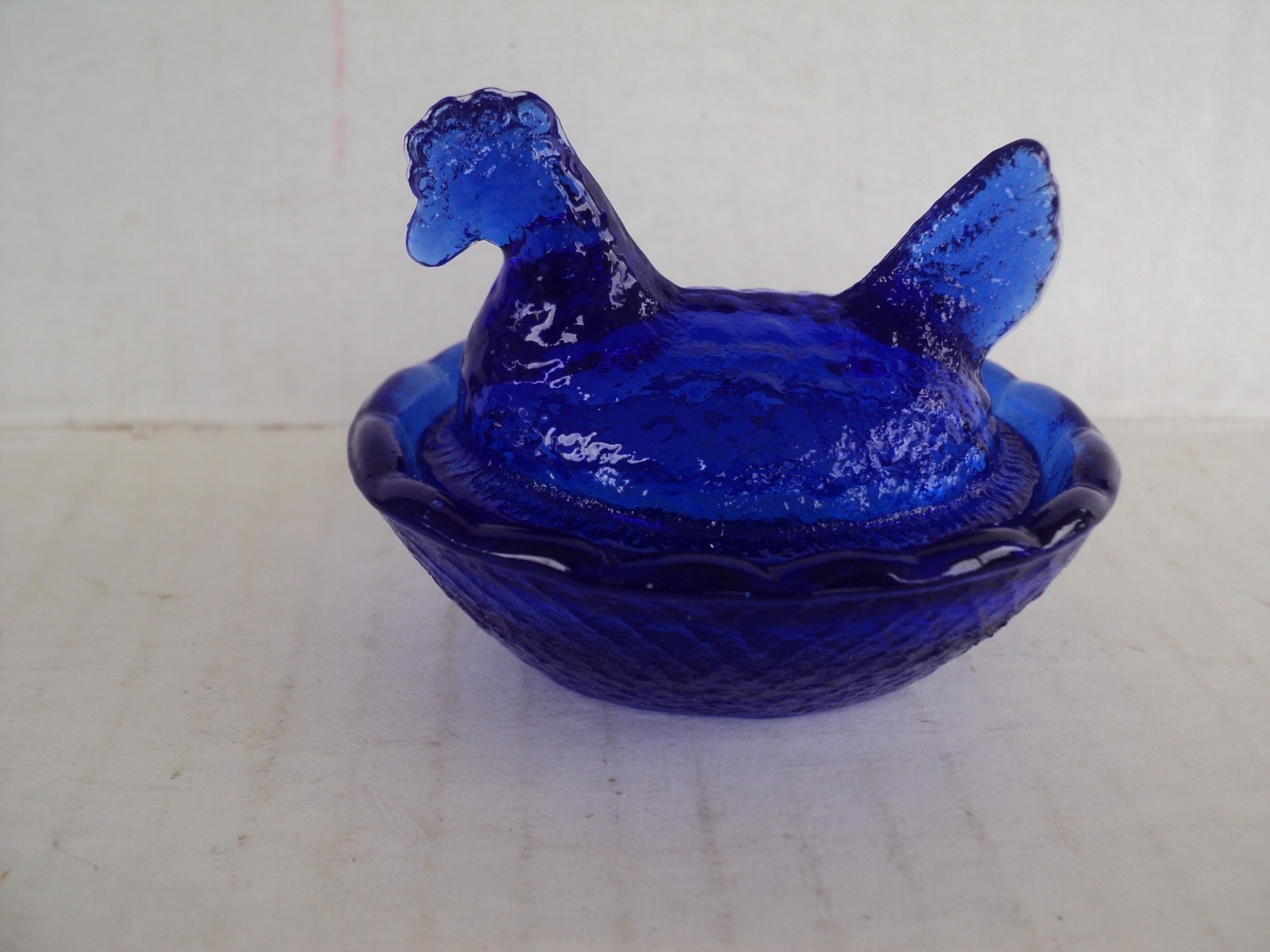 Mini Hen On A Nest Cobalt Blue Glass 2.5″