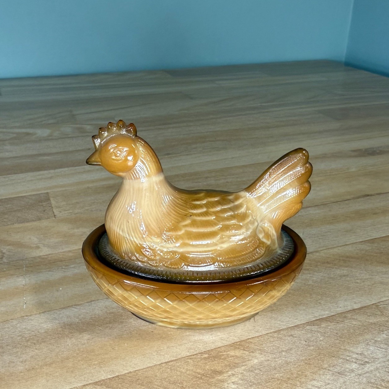 Rare Unmarked Degenhart 1960s Caramel Slag Glass Hen On A Nest Mini Salt Cellar