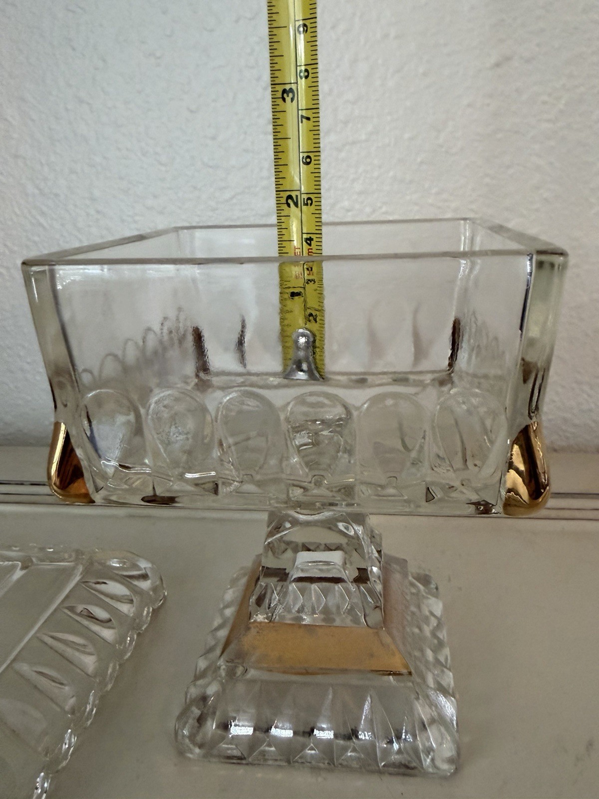 Vintage Jeanette Glass Wedding Cake Box Clear Gold Decoration Candy Dish Small 1
