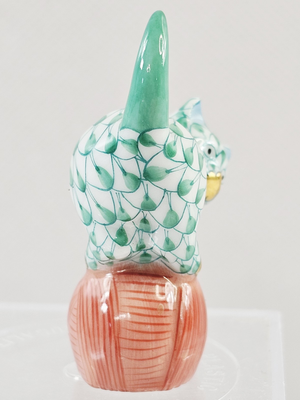 Herend Mischievous Cat On Yarn Ball Green Fishnet Miniature Porcelain Figurine