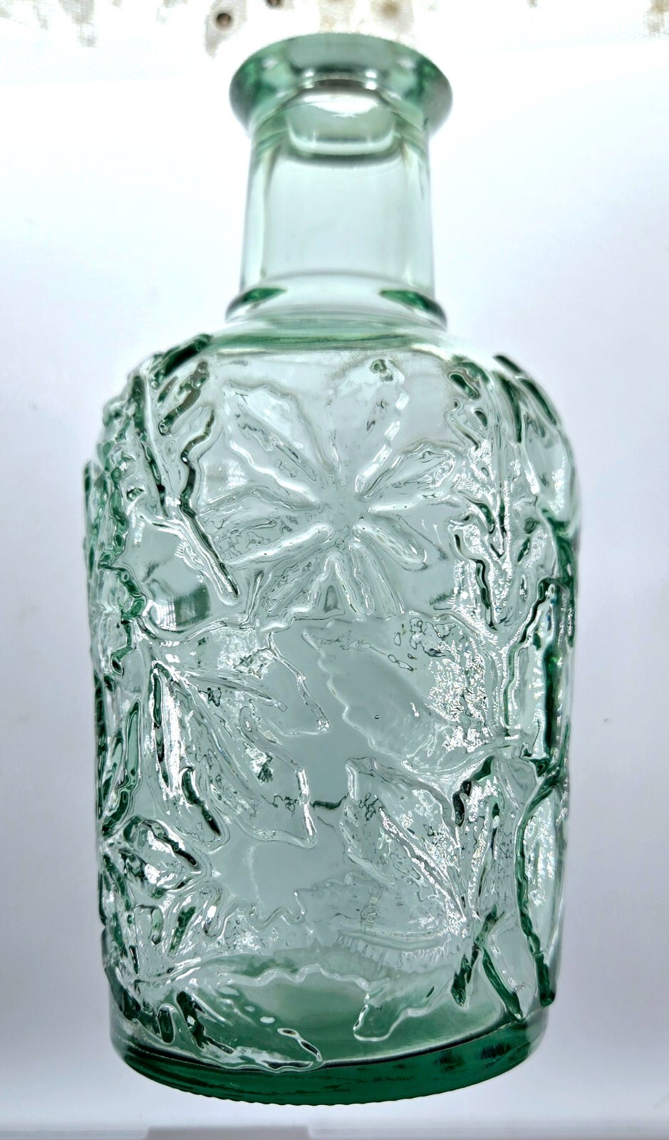 Libbey of Canada Green Glass Embossed Maple Leaf Bottle Decanter 8″H