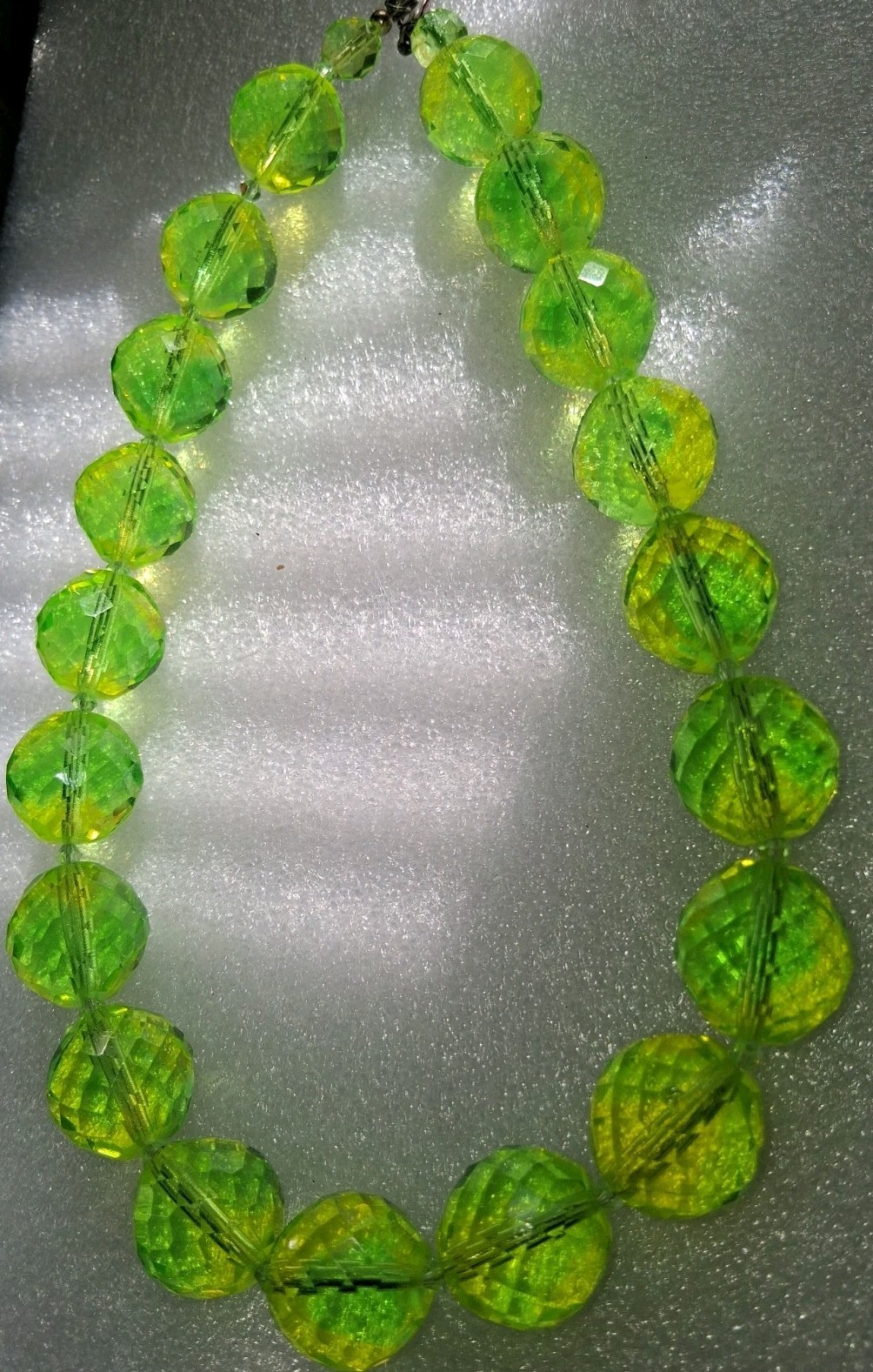 Rare Chartreuse Lemon/lime Yellow &Green Vaseline Glass Necklace 21′ 925 Clasp