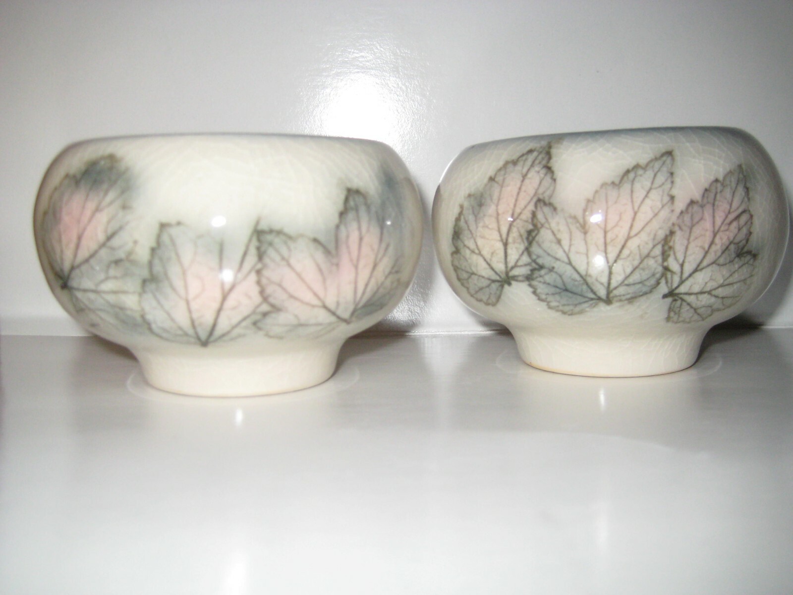 “PORCELAIN ” TEA SET/ INLAYED LEAVES by ORLANDO/ GRIGGS, USA