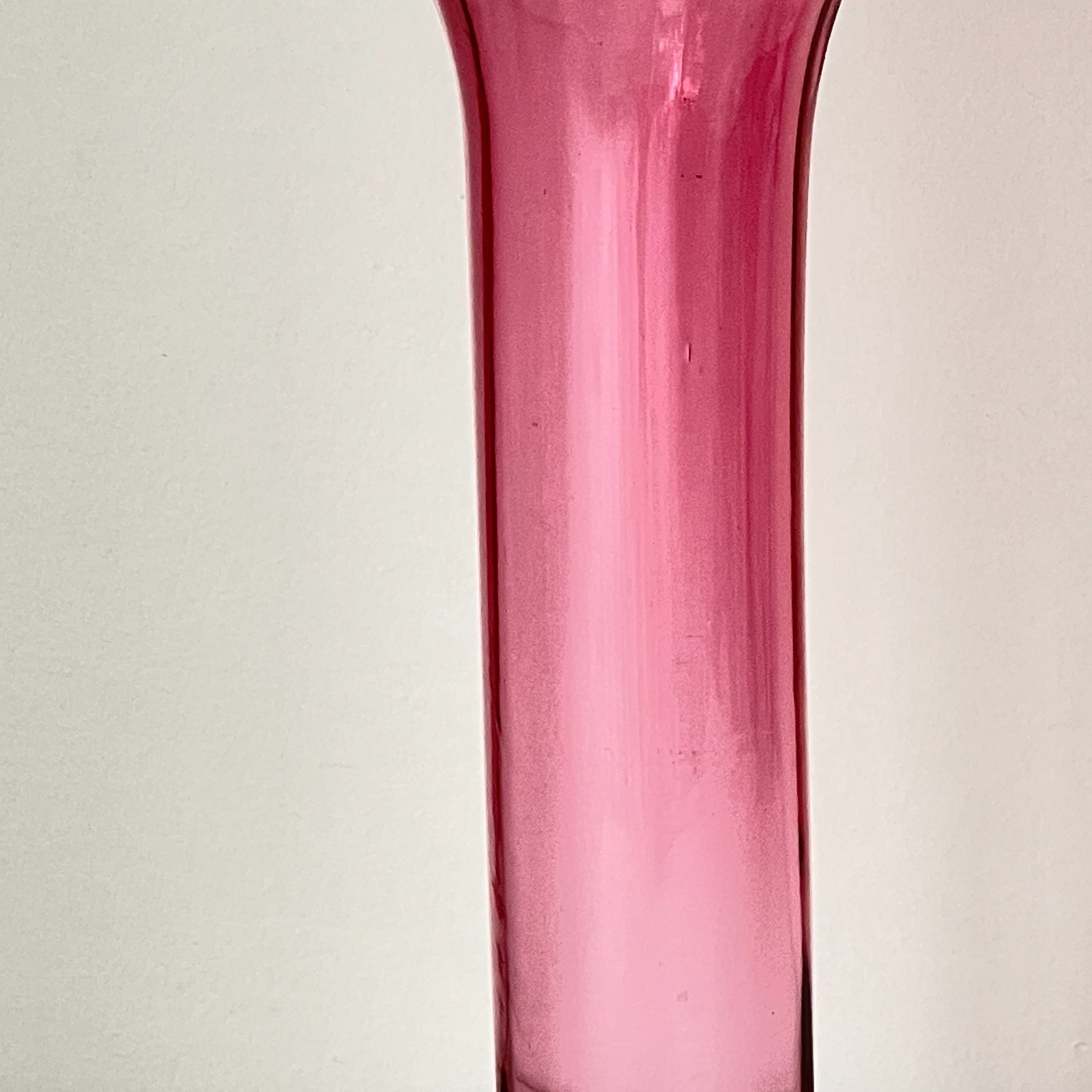 ANTIQUE CRANBERRY PINK TRUMPET VASE WITH RUFFLED RIM CLEAR APPLIED GLASS FEET
