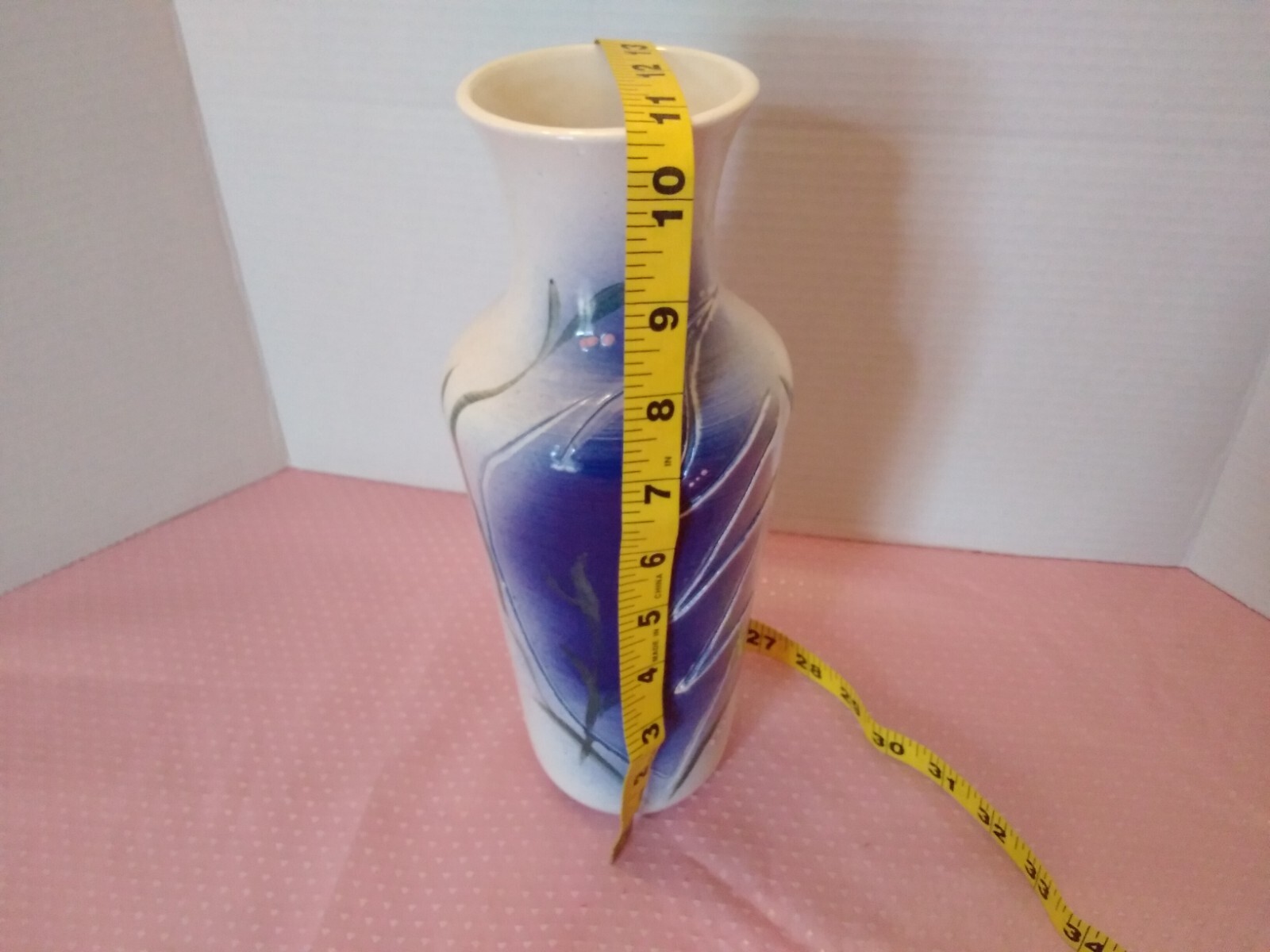 Pottery Vase Colbalt Blue Ivory Color Raised Leaf Artisan Signed 10.5″
