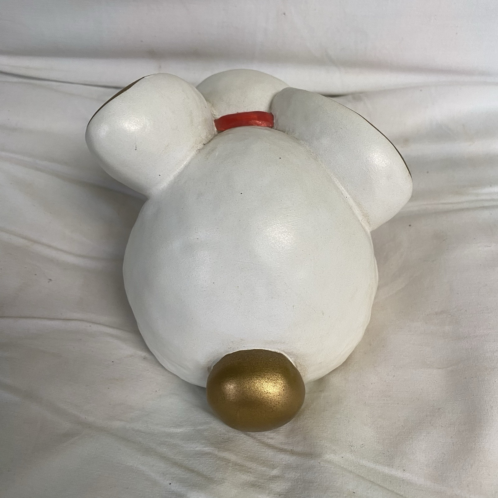 Thun Ceramic Rabbit 4 1/4” H- 7” L,5” W Includes Box Pre-Owned
