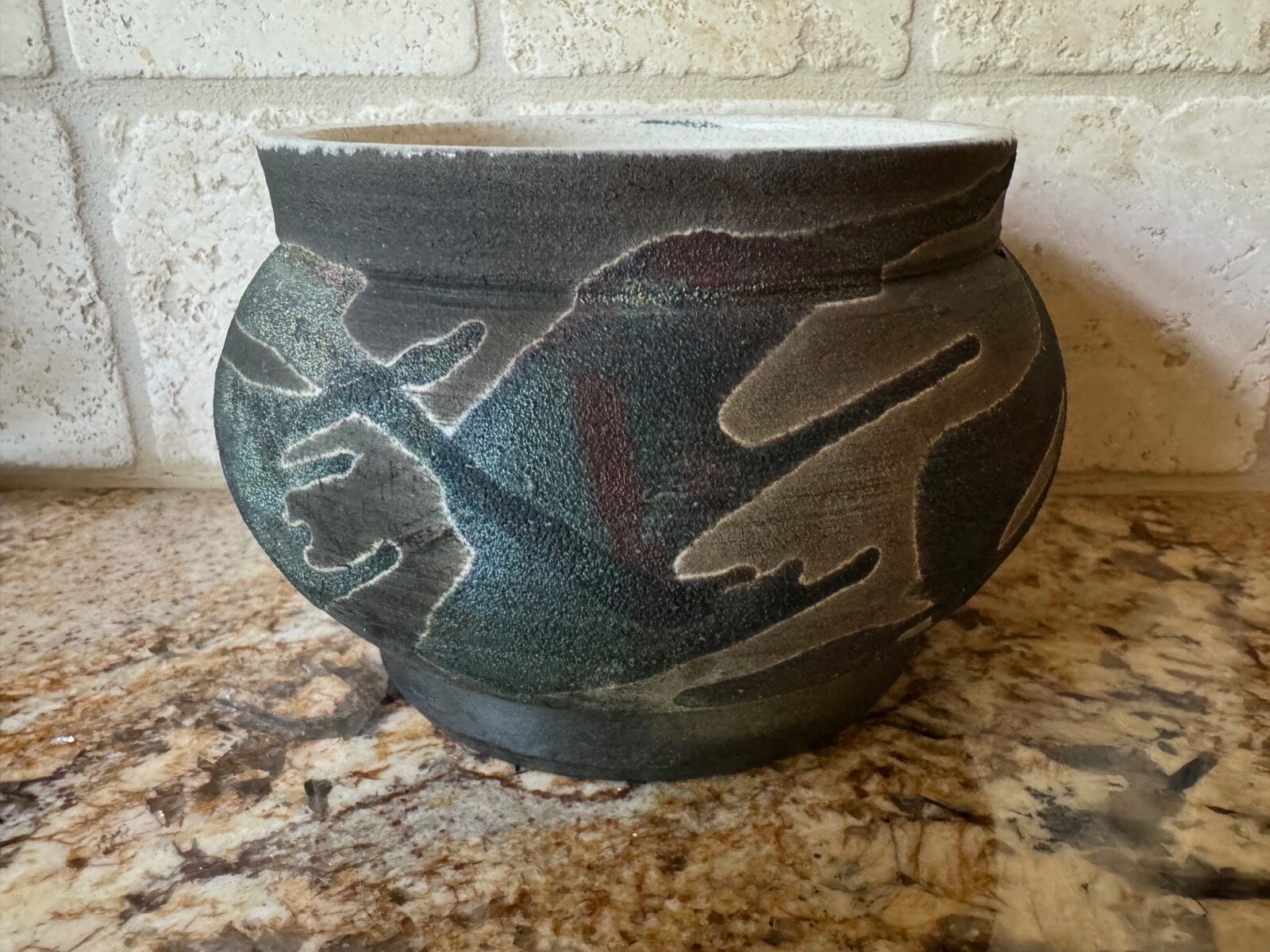 Artisan Raku Pottery Bowl Vase Hawaii Signed Lovein 4″ x 5.75″