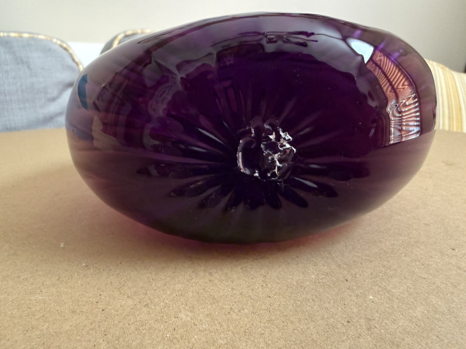 Vintage Amethyst Glass Ribbed Vase/Flask MMA Metropolitan Museum of Art 5.5”
