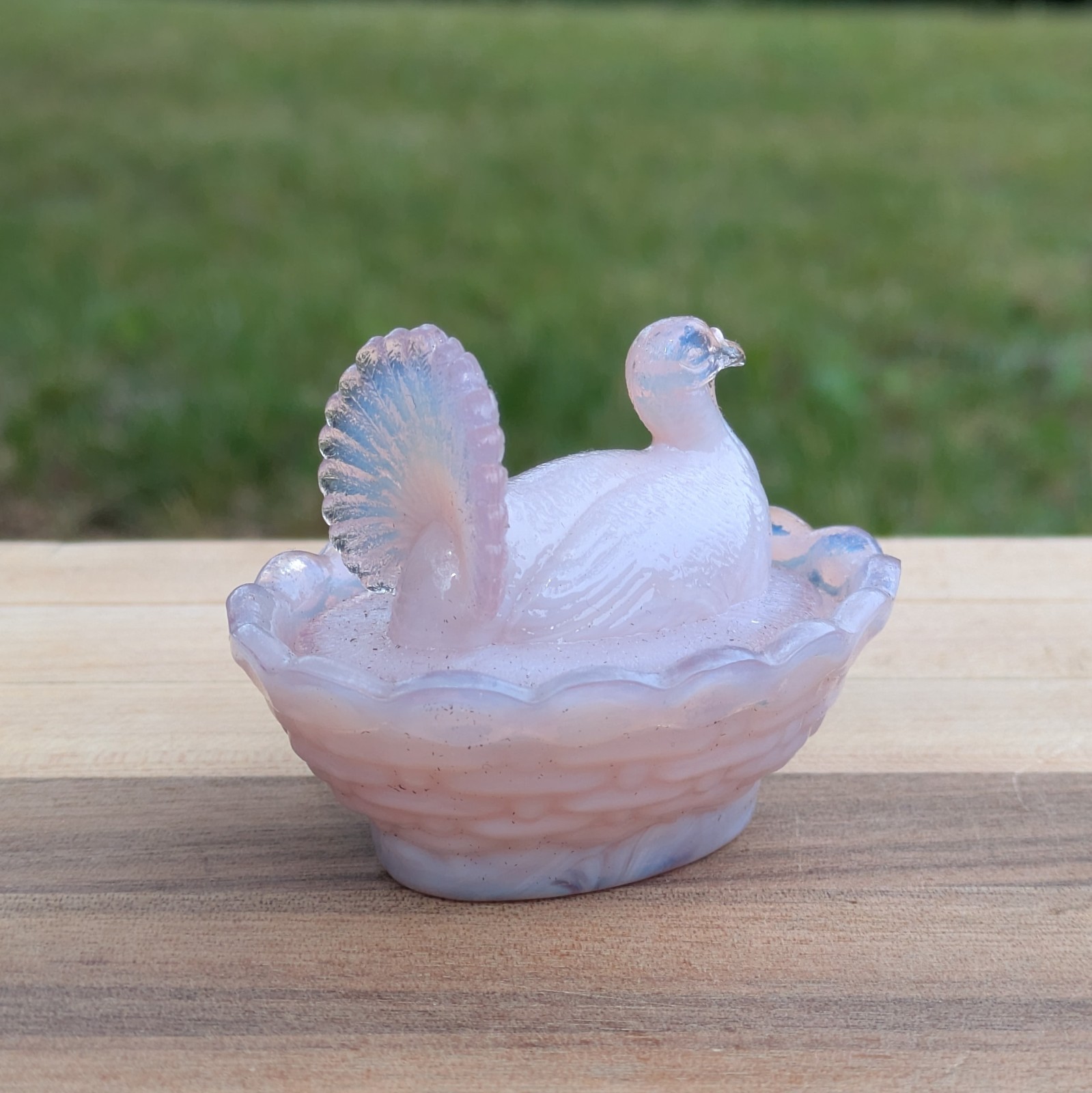 Boyd Crystal Art Glass Turkey Salt / Turkey-on-Nest MIRAGE