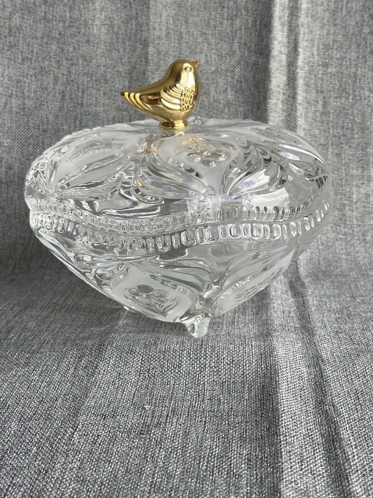 Gold Bird Garden Glass Covered Candy Dish Flowers Birds Molded 3 Leg Wave Edge