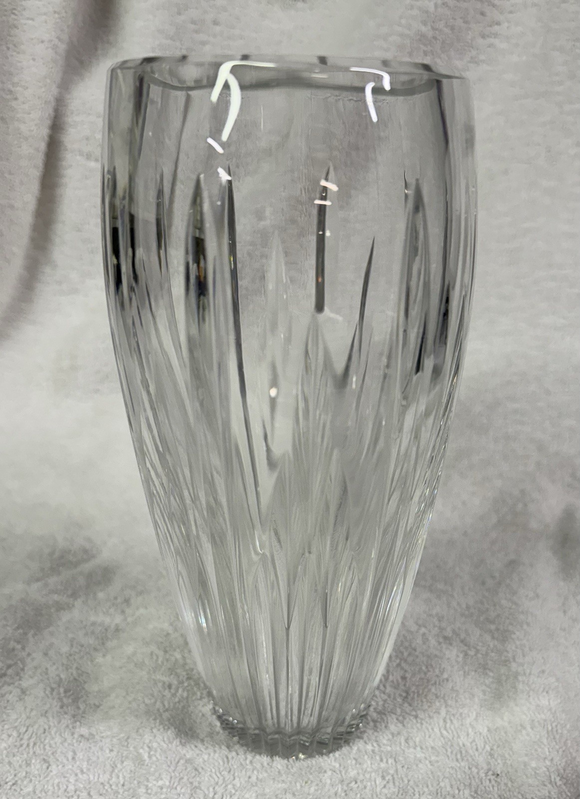 Mikasa Heavy Crystal Multi Faceted Cut Vase 8 3/8 Inches Tall- Excellent Cond