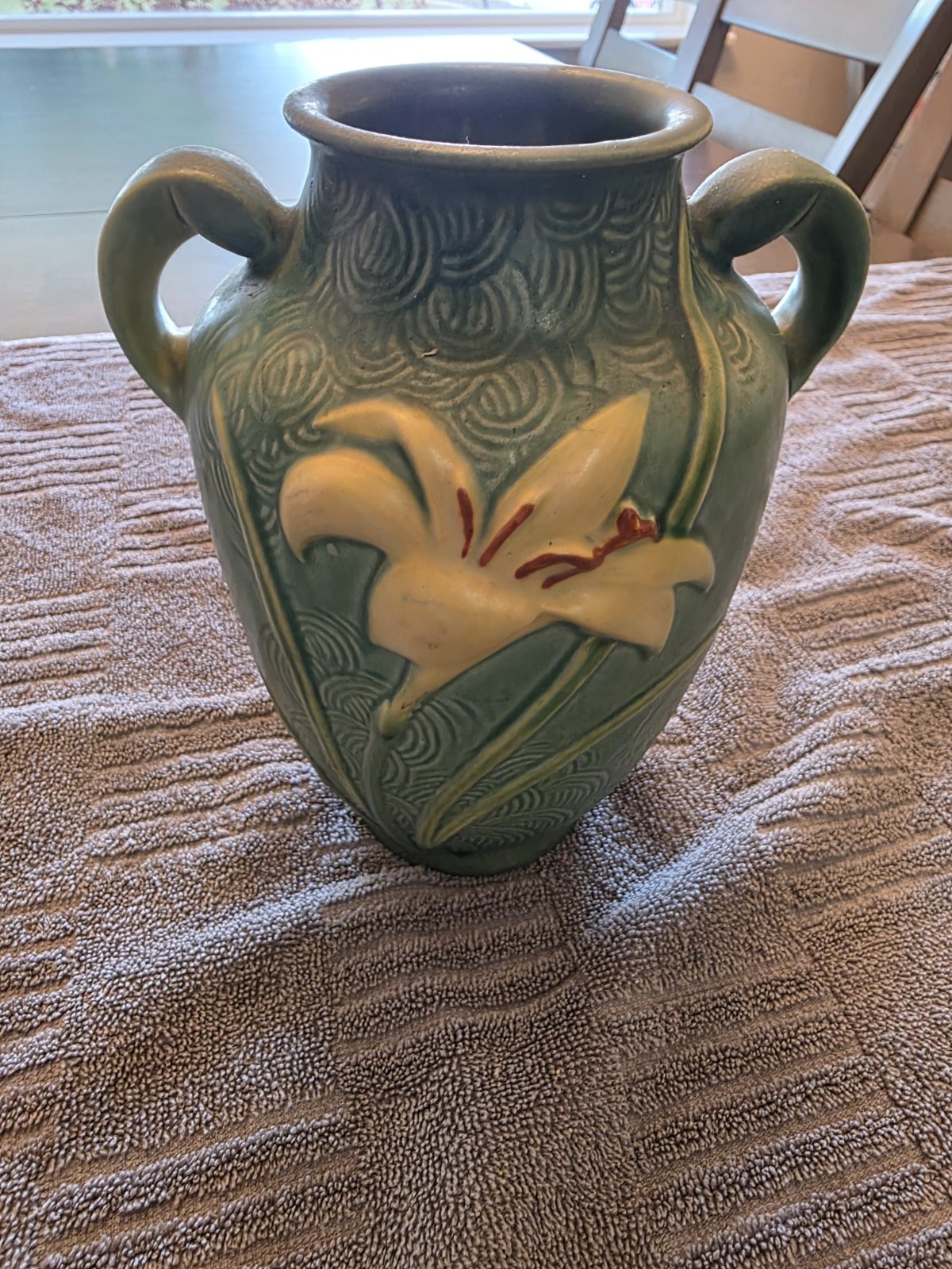 Roseville Zephyr Lily Green 1946 Mid Century Modern Art Pottery Vase 134-8