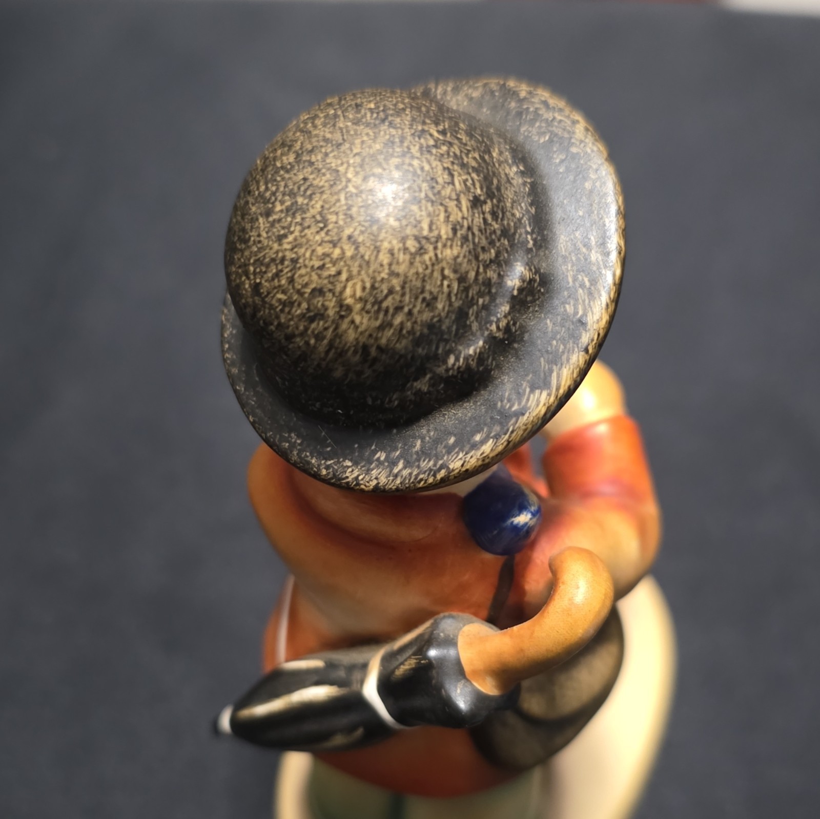 Goebel Hummel Puppy Love Figurine #1 TMK3 Stylized Bee 1960s West Germany