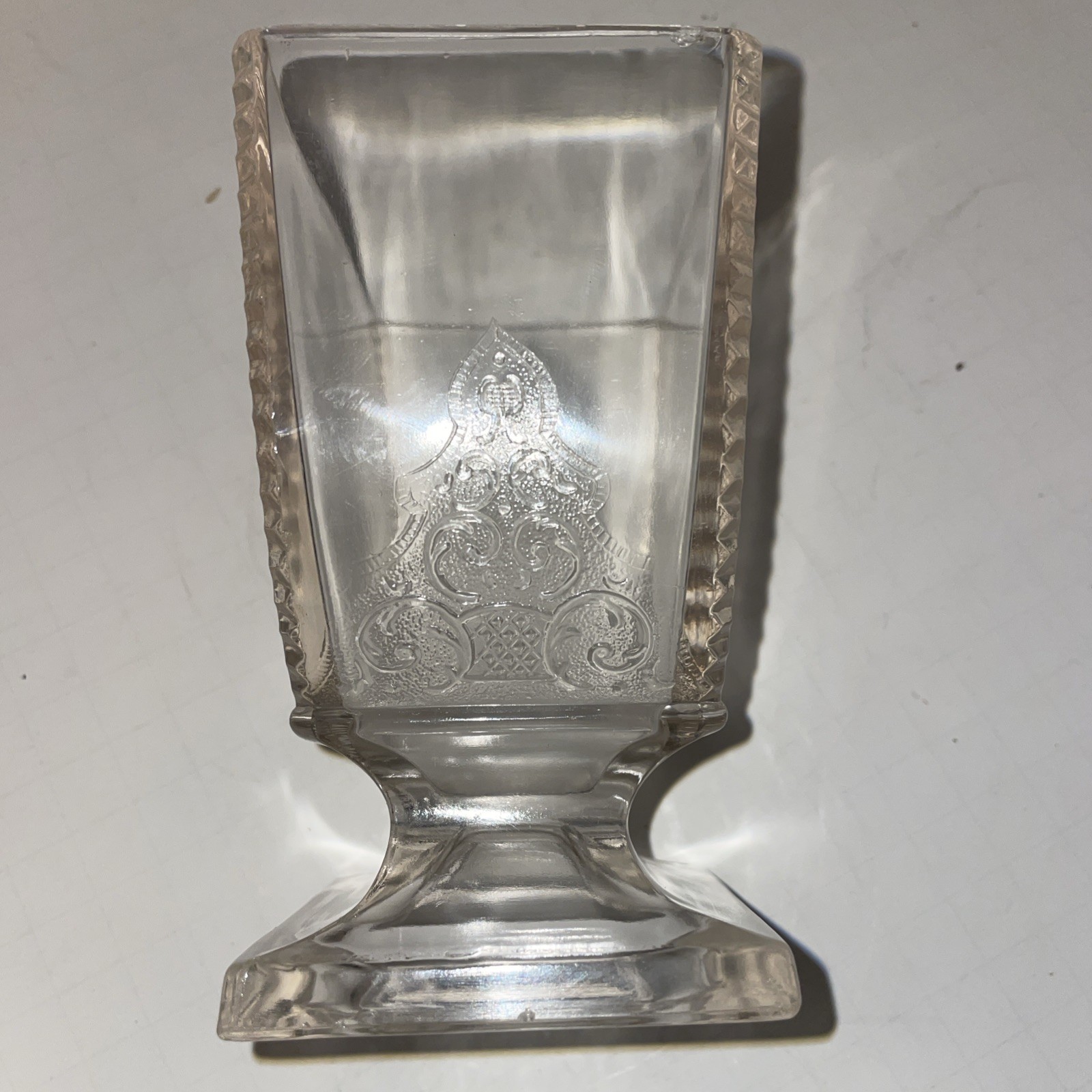 Clear Glass Vase – 4” X 2.75” X 5″ Tall – Unbranded
