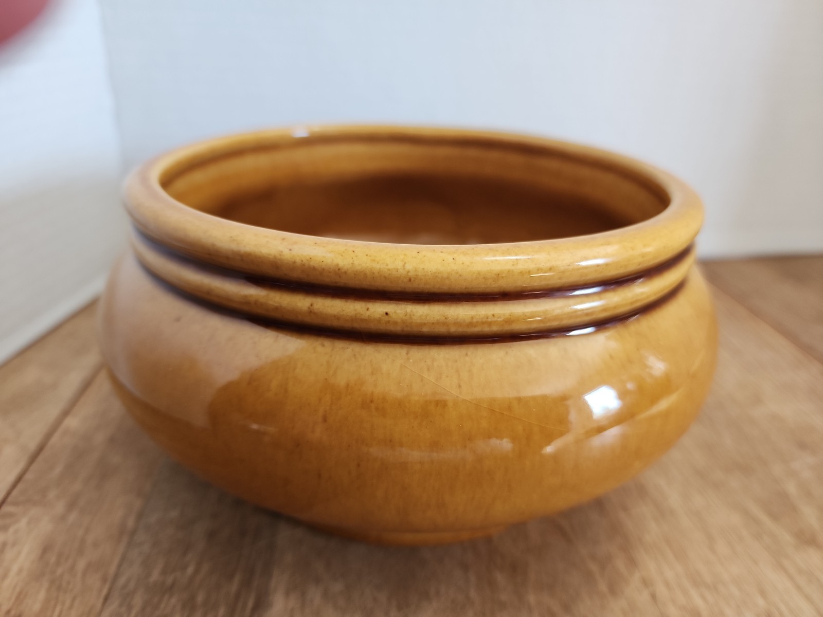 Pottery Planter Vintage FTD 7″ Wide 3.25″ High