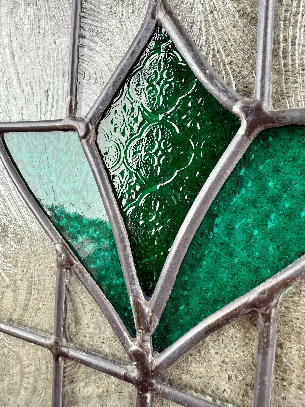 13.5″ x 15.5″ Stunning Handcrafted Stained Glass W/ Emerald Green – Window Panel