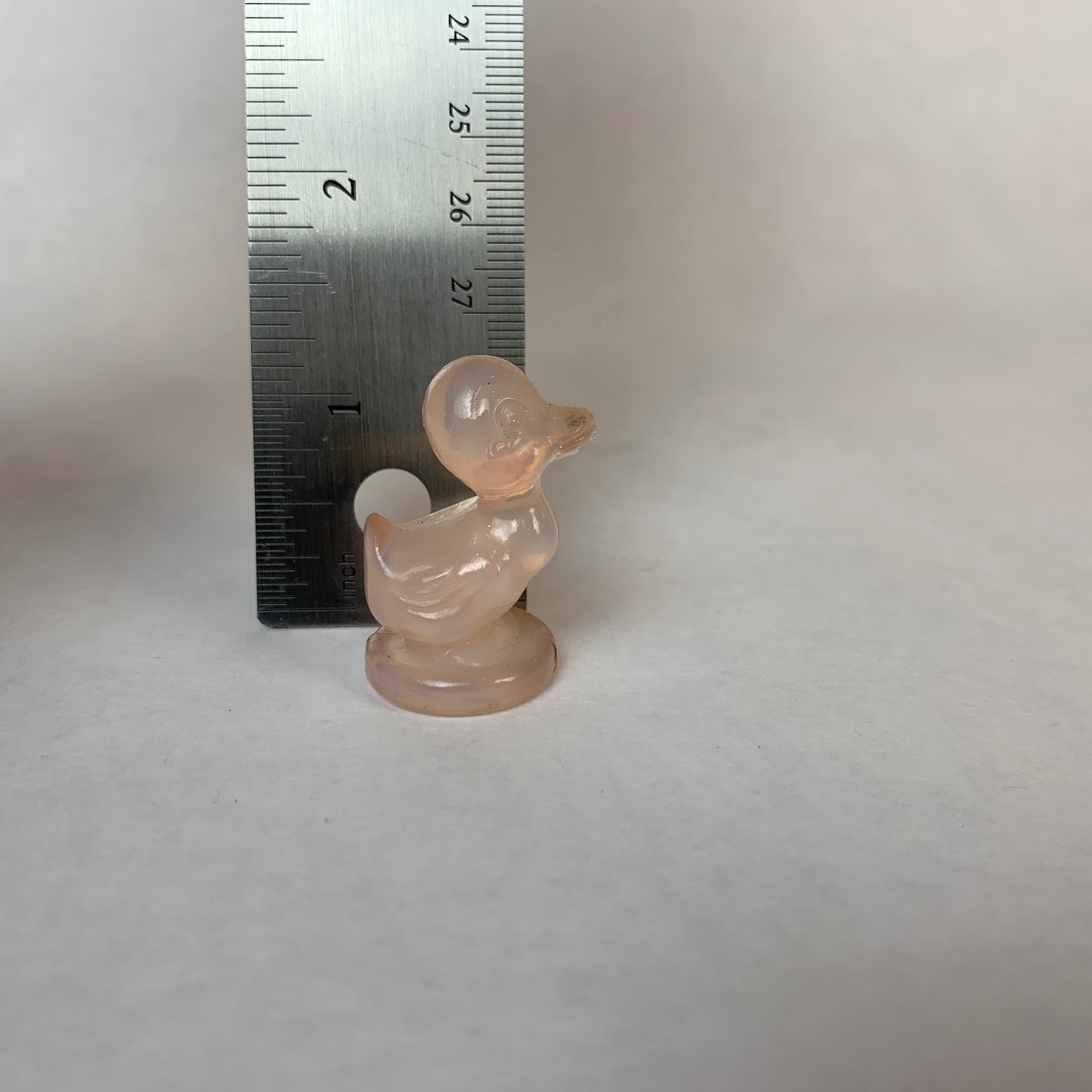 Boyd 3″ DEBBIE DUCK Crown Tuscan #43, 1.25in Vintage