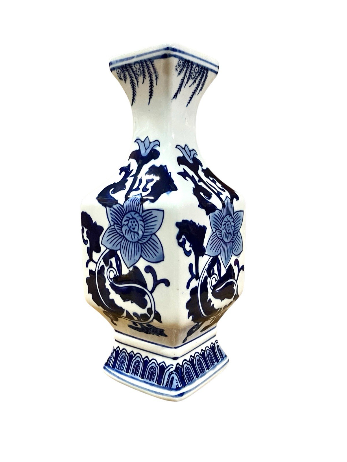 Vintage Hand Painted Classic Blue & White Chinese Square Fluted Vase China