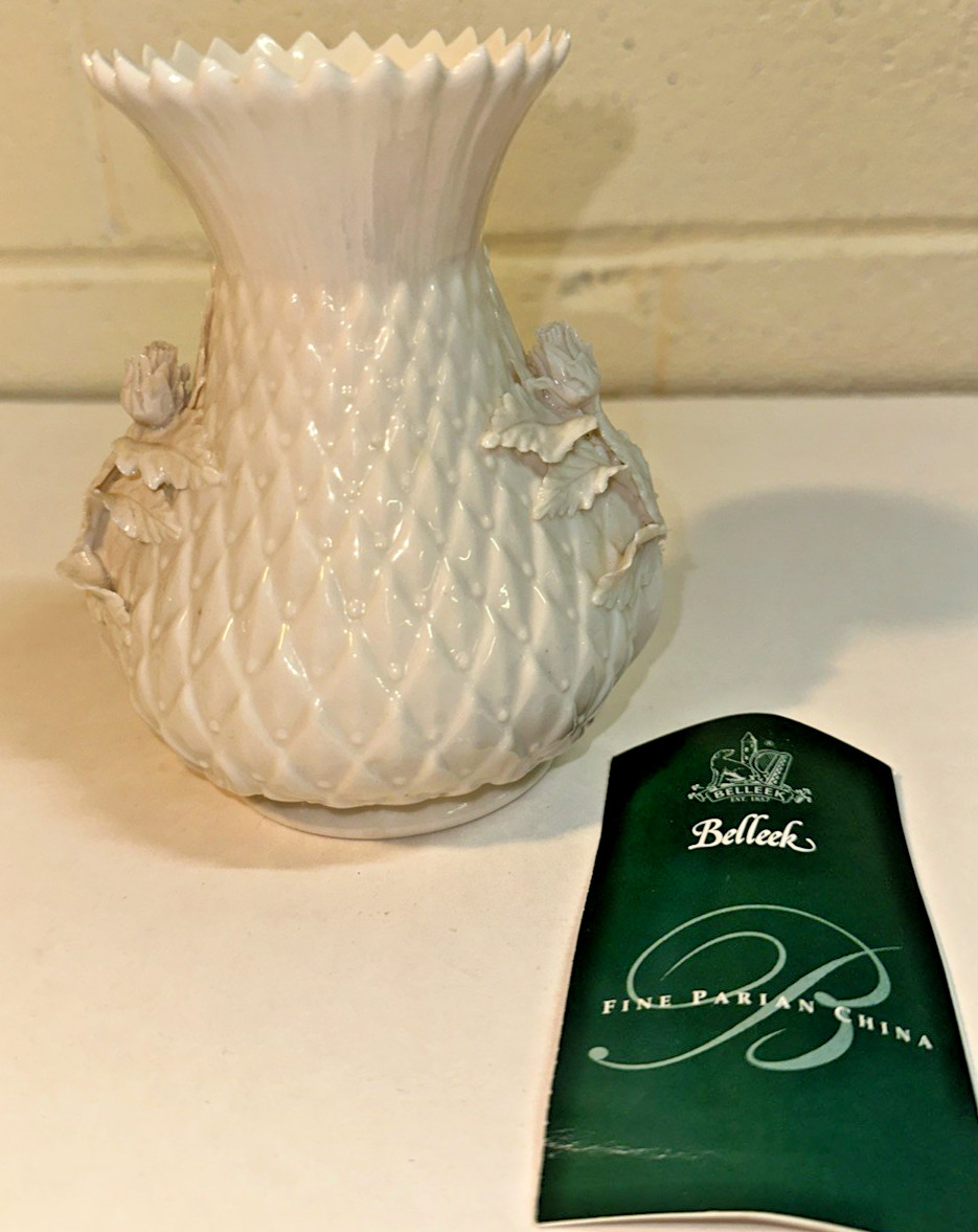 Belleek Ireland, 4th Mark, Applied Flowers, Feather w/ Thistle Top Vase, 5 3/8″