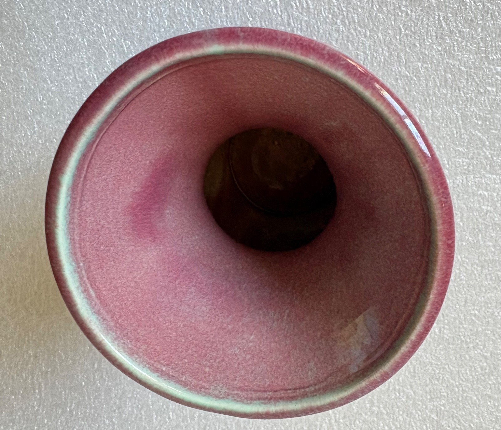 KTK Knowles Taylor & Knowles CA 503 Deep Pink Vase Swirled Waves