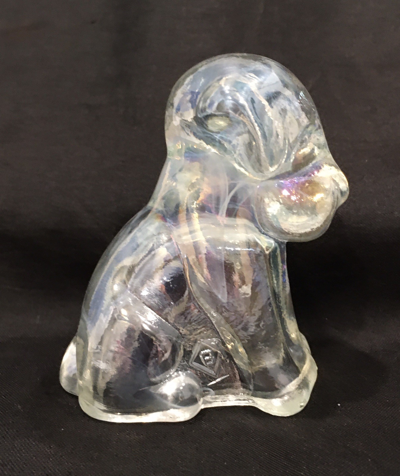 Boyd’s Crystal Art Glass’s Pooche The Dog, #167, March Carnival, UV Pos ~Glows