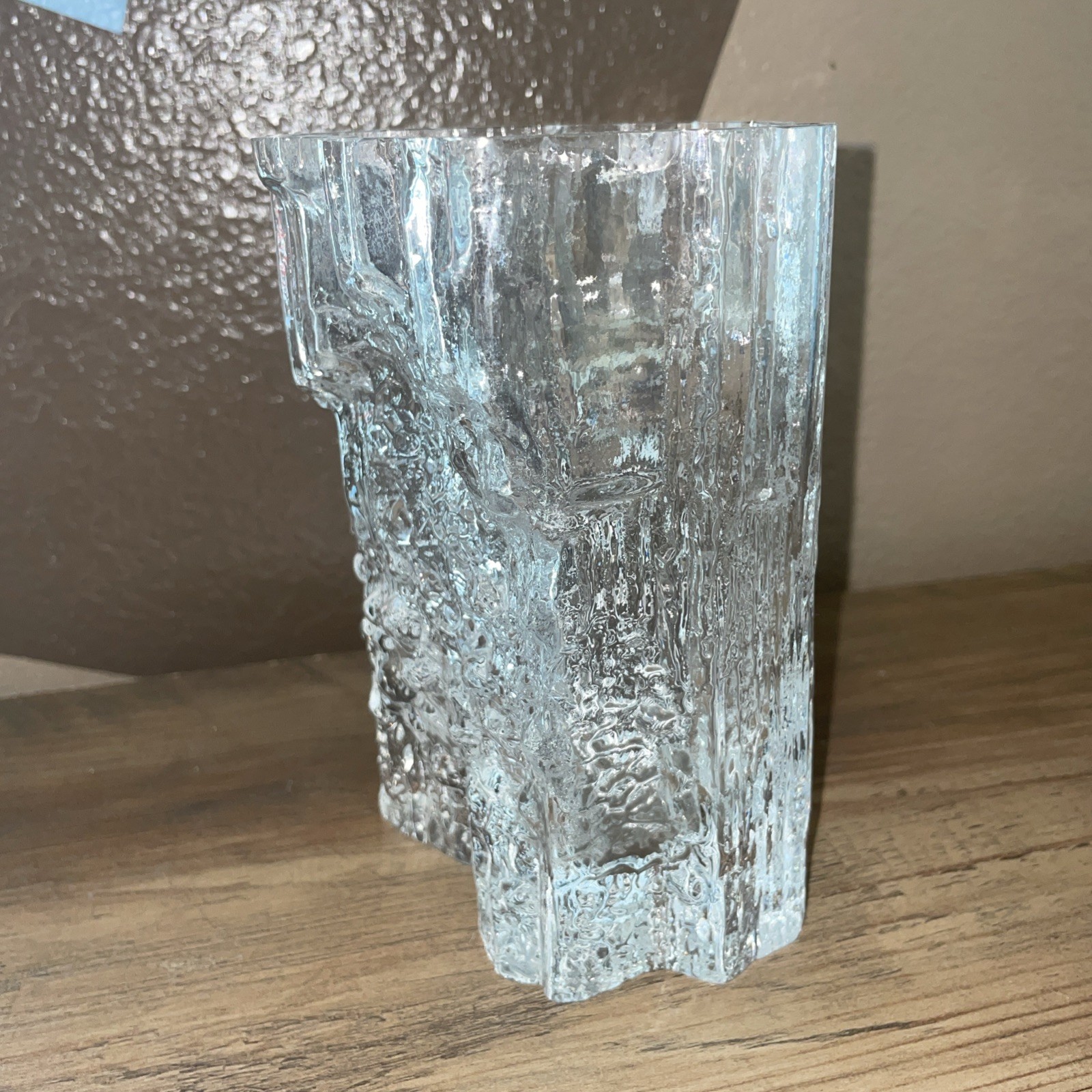 Art Glass Vase Textured Glass Heavy Ittalia Vintage 6.25”