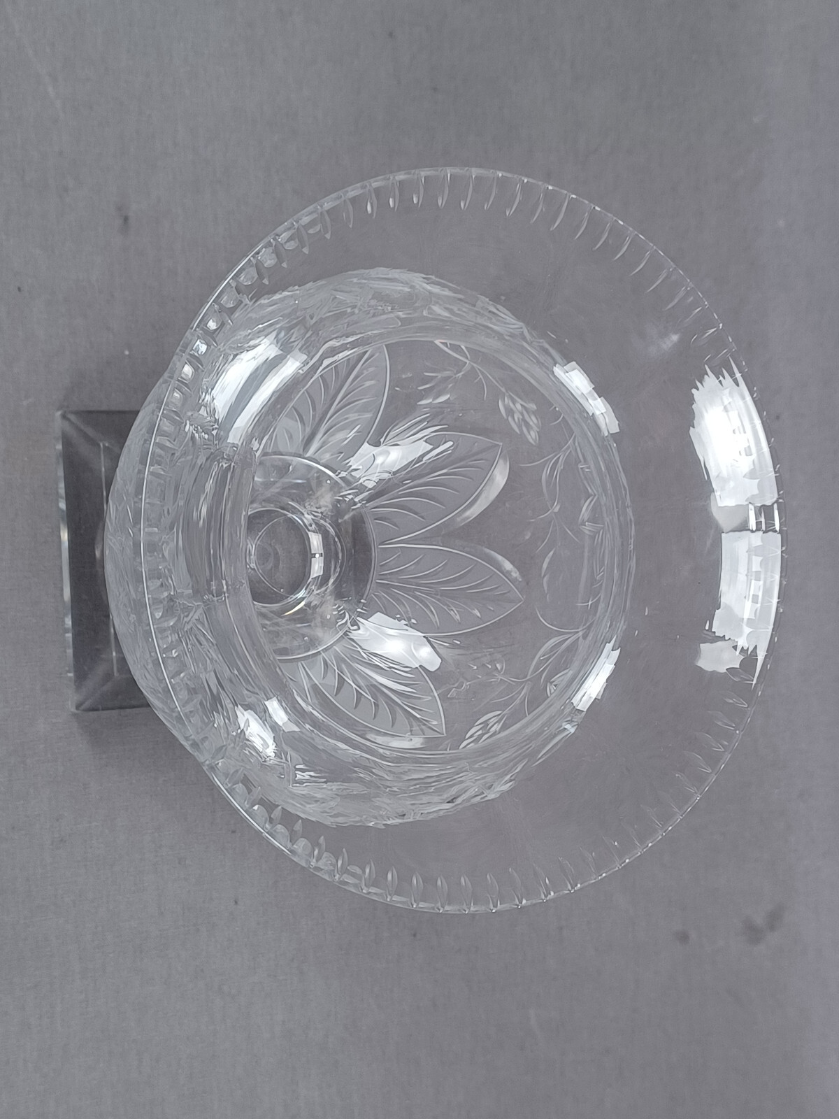 Late 19th Century British Stourbridge Engraved Floral & Acanthus Leaf Vase