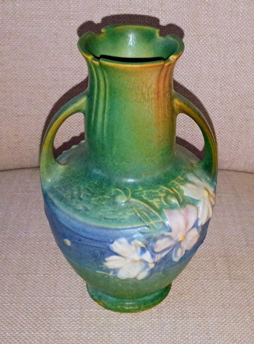 ROSEVILLE POTTERY COSMOS VASE #947-6 VINTAGE ART DECO TWO HANDLED GREEN BLUE