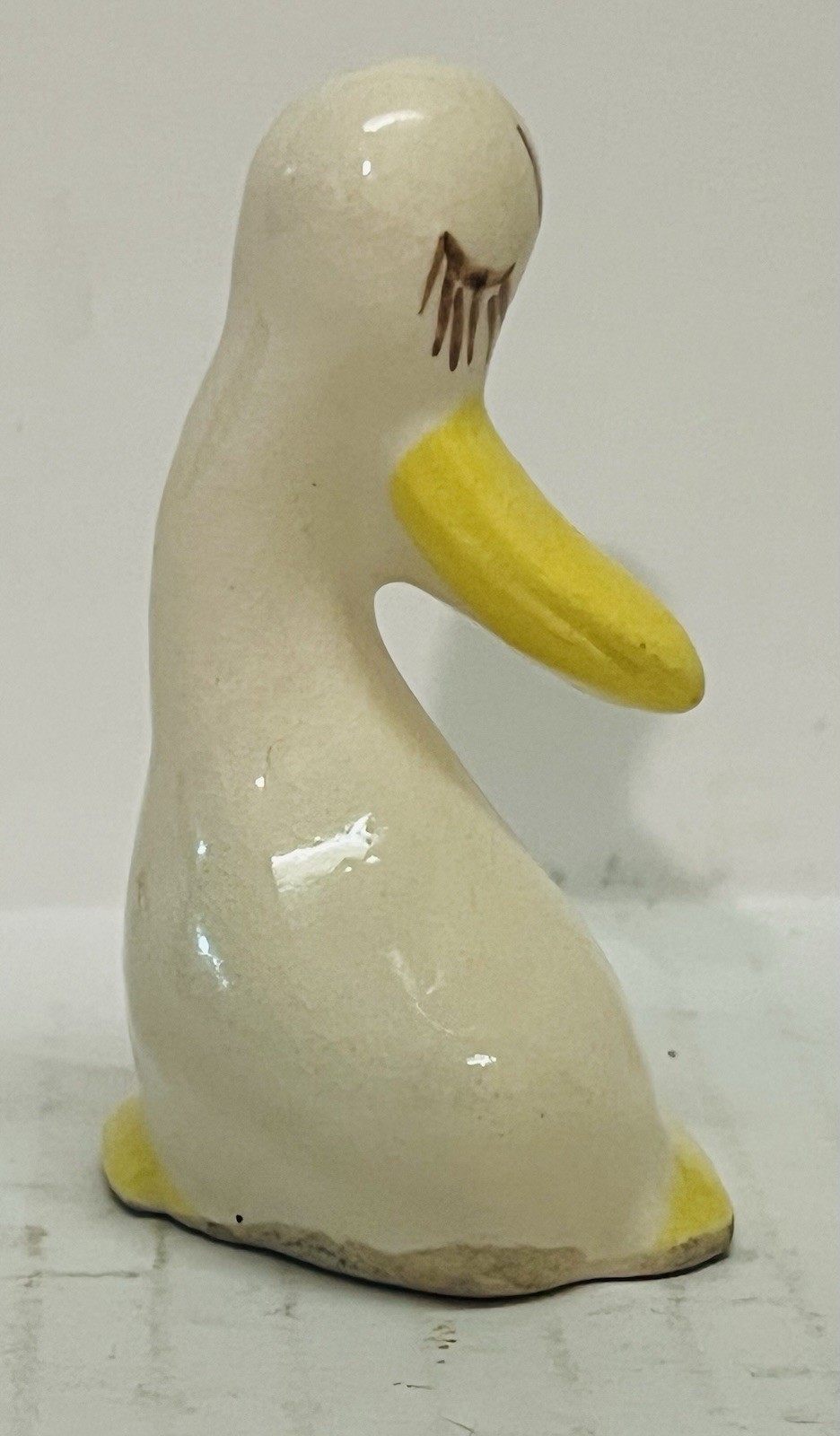 Vintage Rio Hondo California Pottery Bashful Shy Long Eyelashes Duck Figurine